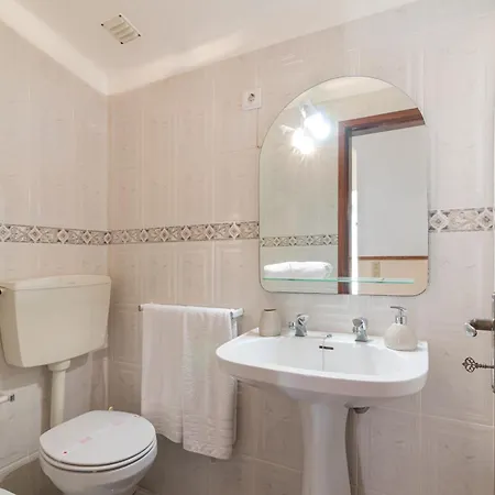 Дом отдыха Casa Do Sol - Estombar, Algarve Эштомбар